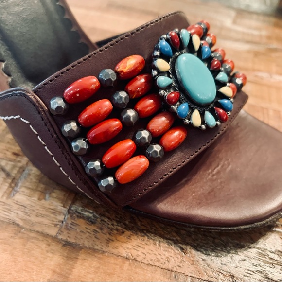 Donald J. Pliner Couture Nya Southwest Beaded Slide / Slip On / Mules Heels sz 7 - Picture 3 of 13